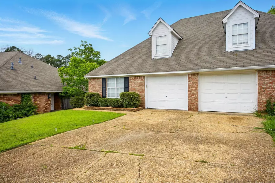 205 Kings Ridge CV, Brandon, MS 39047