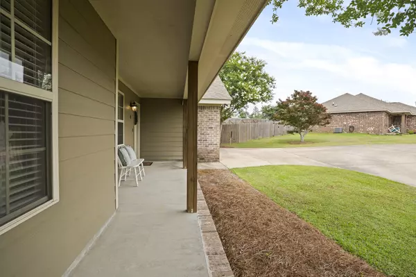 Petal, MS 39465,12 Mercer Dr.