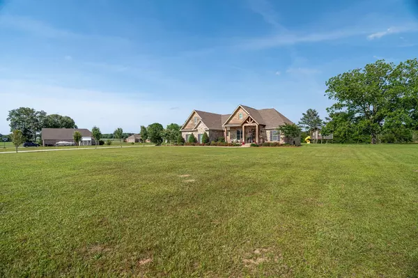 Sumrall, MS 39482,446 Newman Camp Rd.