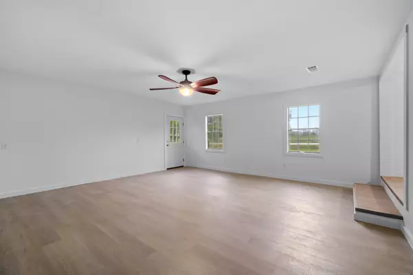 Purvis, MS 39475,3976 Old Hwy 11