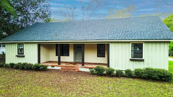 Laurel, MS 39440,1642 Old Bay Springs Rd.