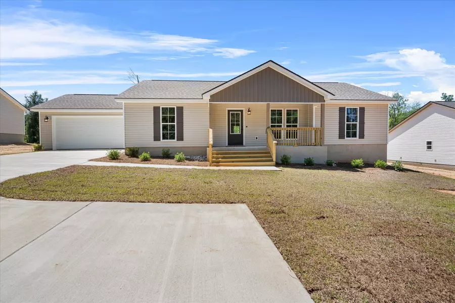 1009 Browns Bridge Rd., Hattiesburg, MS 39401