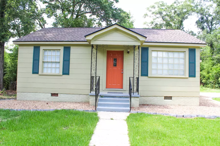 1701 Adeline St., Hattiesburg, MS 39401
