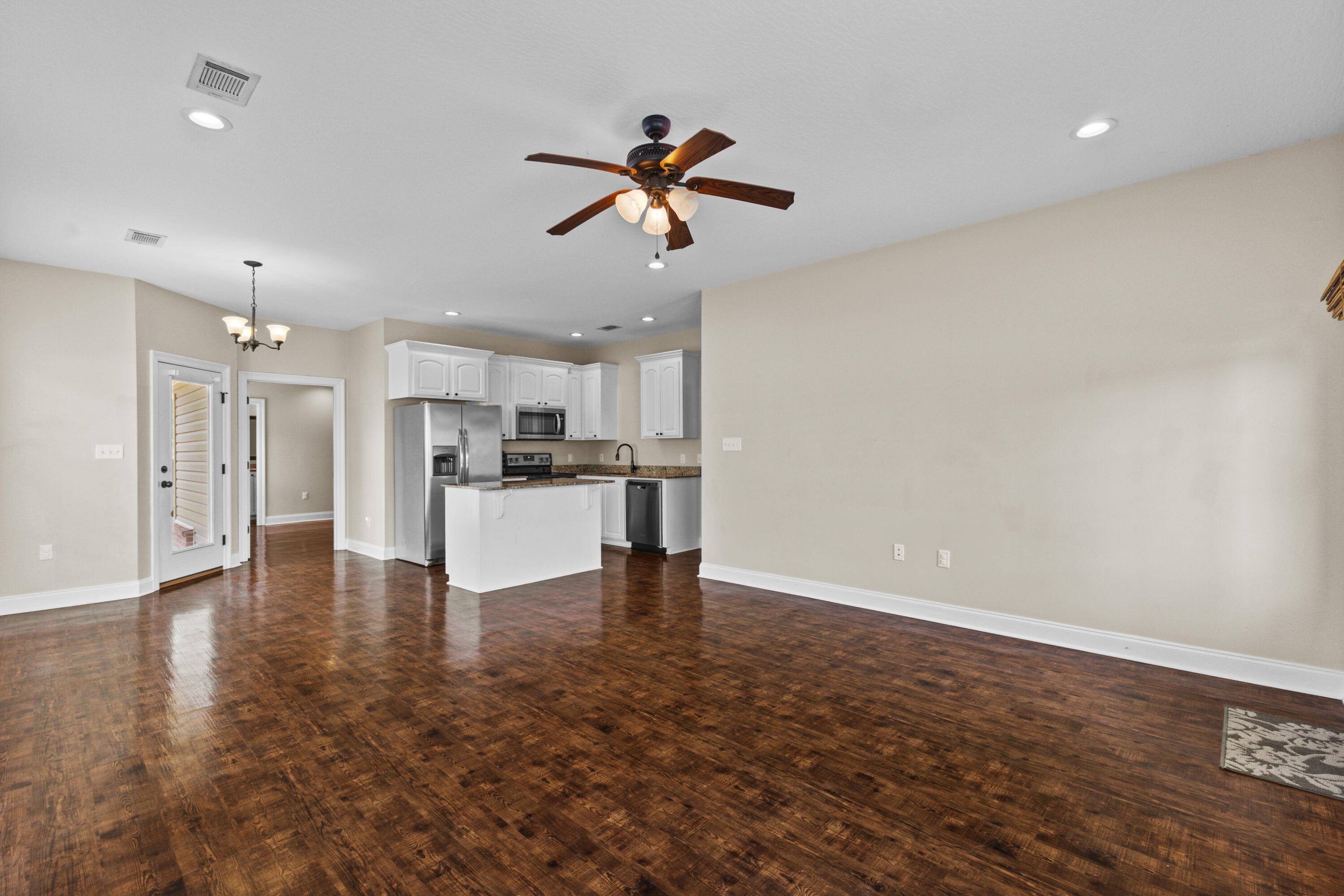 Hattiesburg, MS 39402,48 Trillium