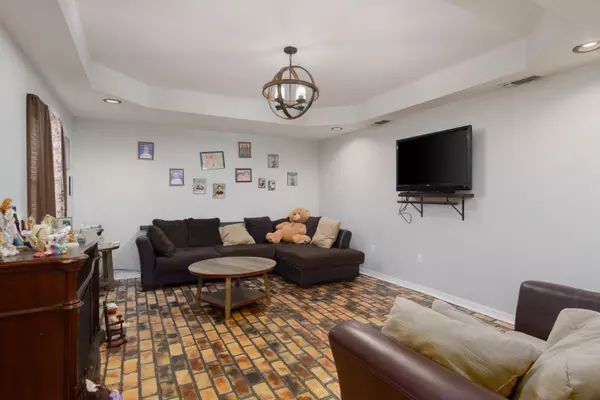 Petal, MS 39465,44 Kelly Rose Ln.