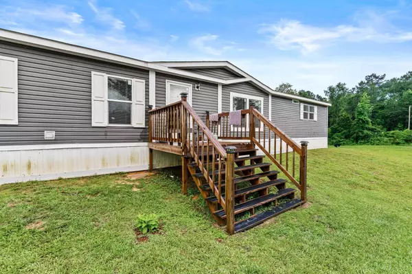 Poplarville, MS 39470,102 Warner Rd.