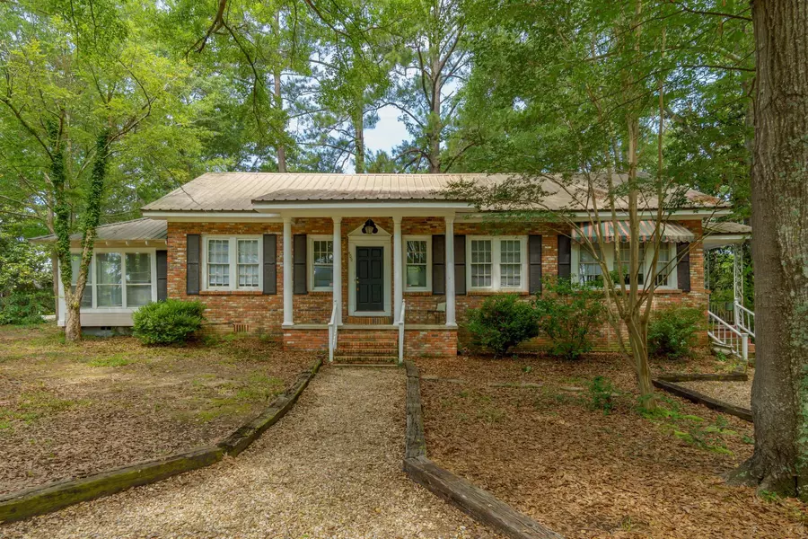 400 N 37th Ave., Hattiesburg, MS 39401