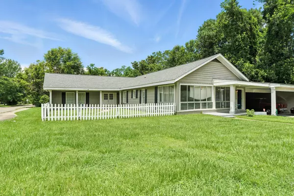 Hattiesburg, MS 39401,200 N 21st Ave.