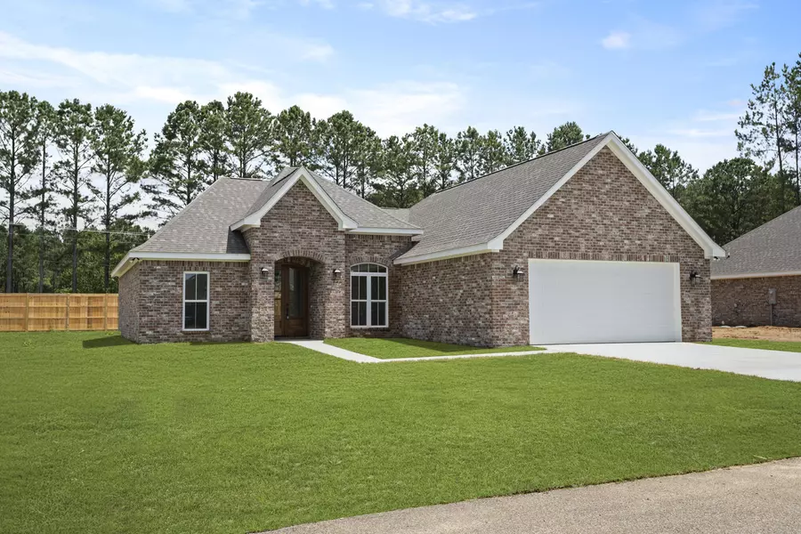 14 Grand CV, Petal, MS 39465