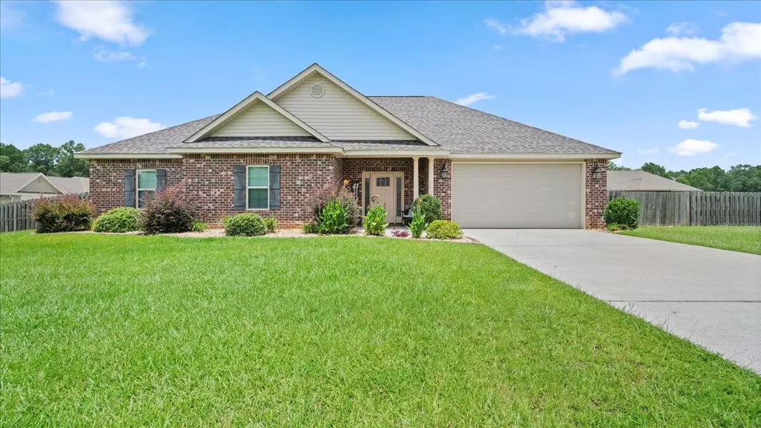 41 Honeybee Ln., Ellisville, MS 39437