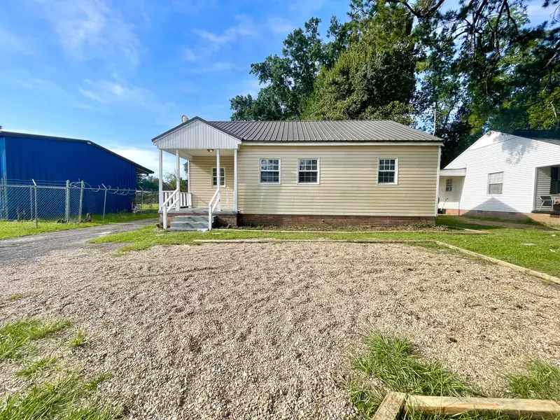 1428 W 7th St., Hattiesburg, MS 39401