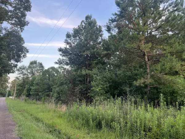 Hattiesburg, MS 39402,00 Elias Whiddon