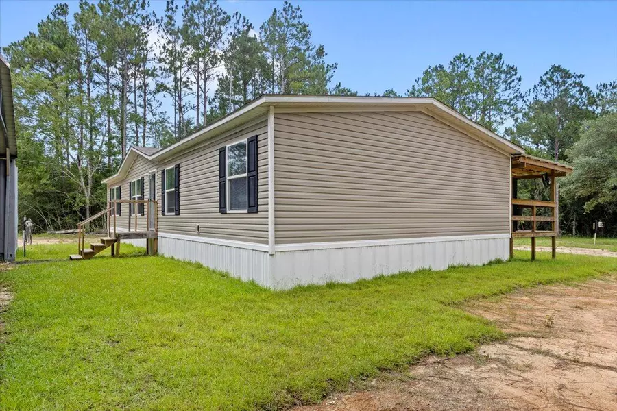 54 George Wise Rd., Carriere, MS 39426