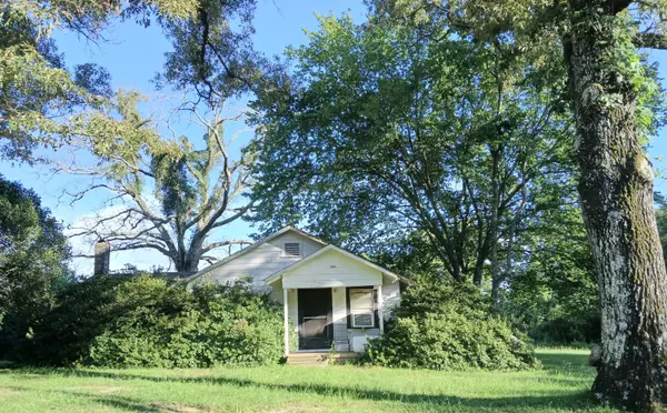 59 Baggett Ln., Columbia, MS 39429