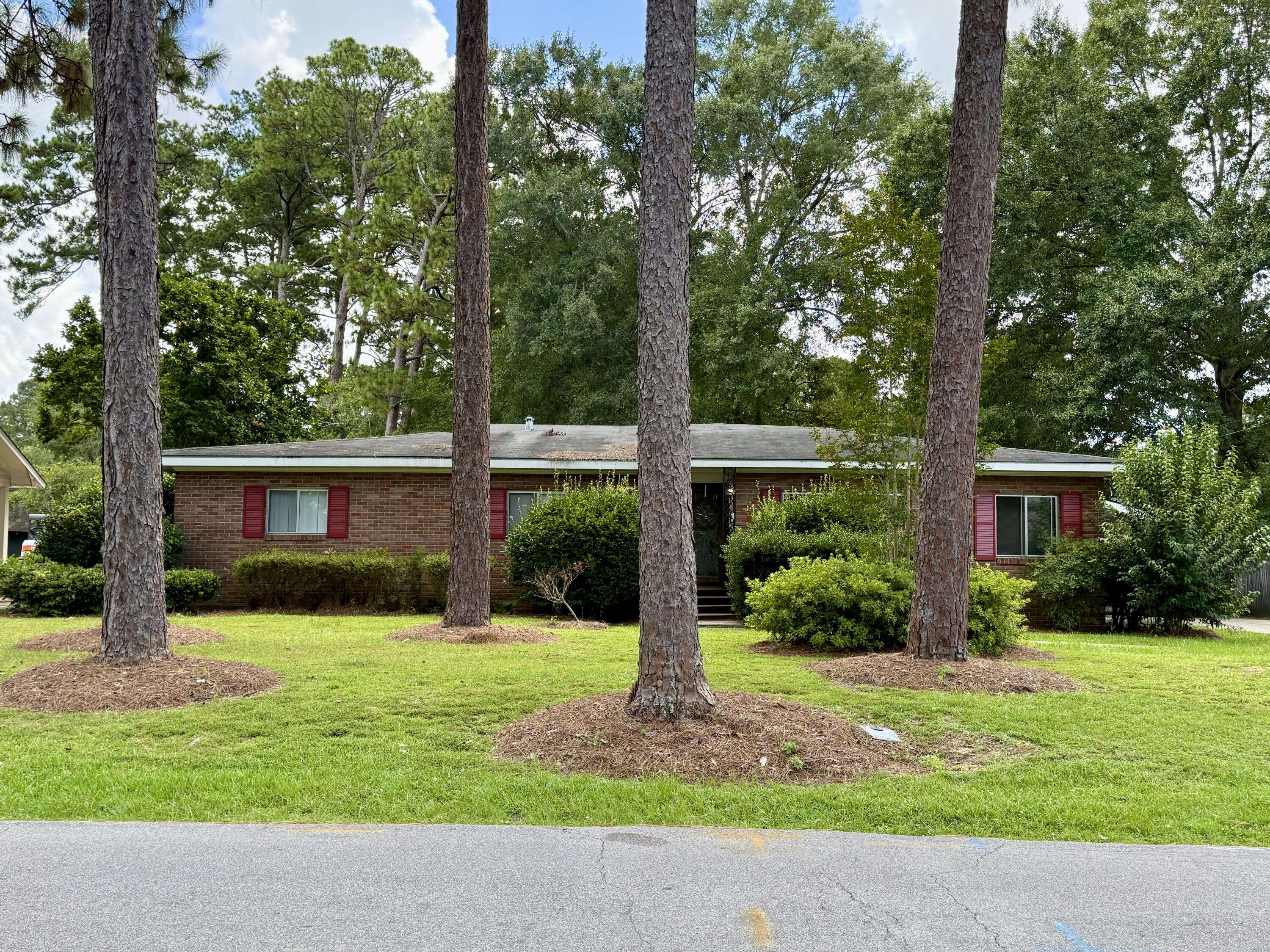 Columbia, MS 39429,1600 Church St.
