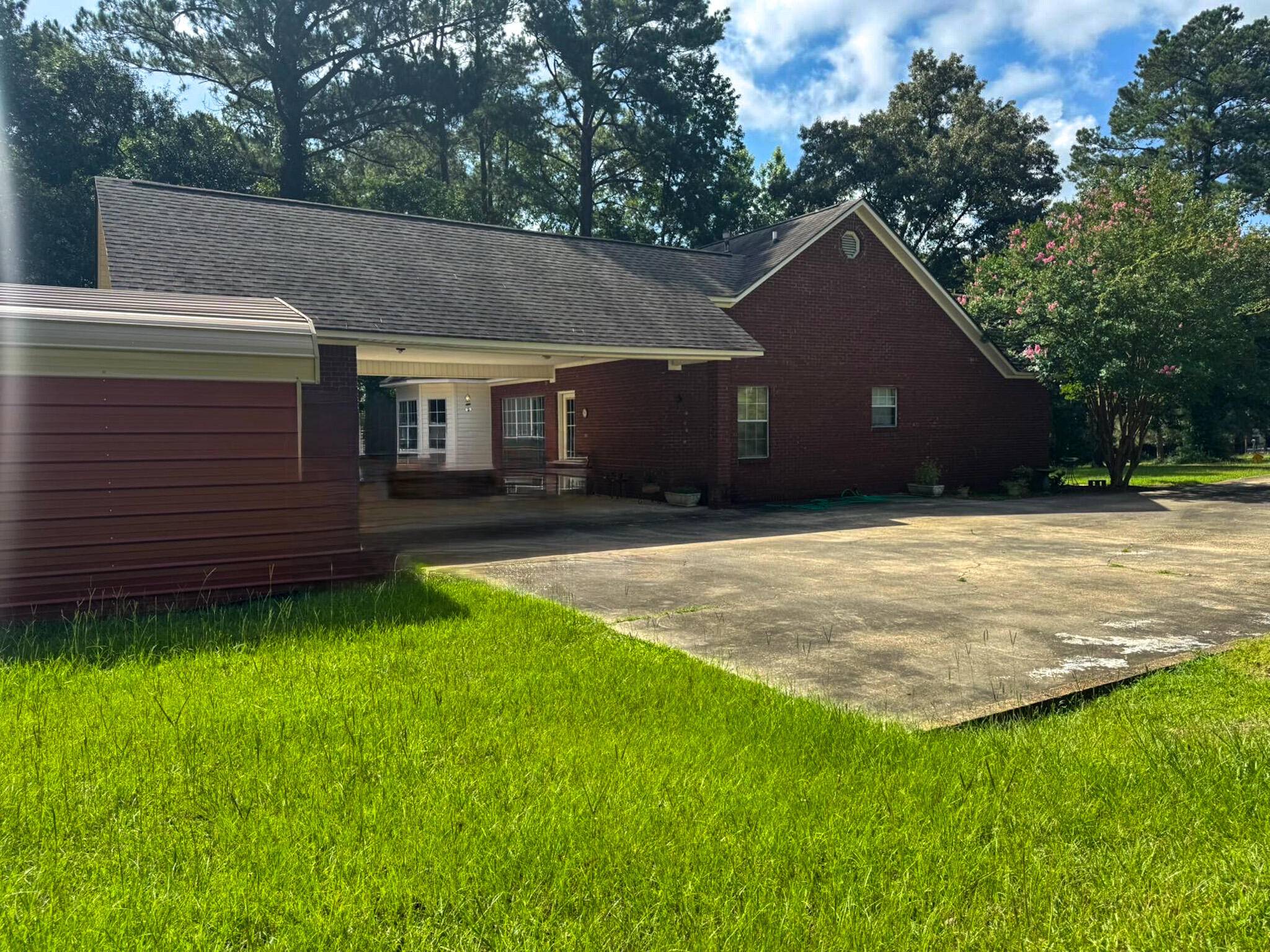 Prentiss, MS 39474,1370 Dan St.