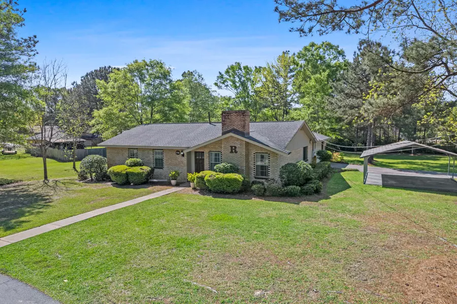 1700 Old Richton Rd., Petal, MS 39465