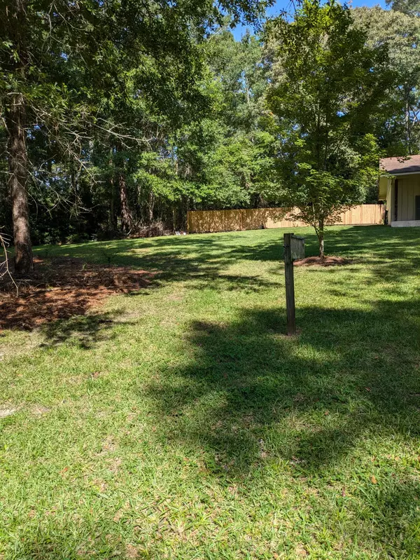 Columbia, MS 39429,242 Stuckey Road