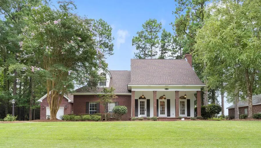 79 Timberton Dr., Hattiesburg, MS 39401