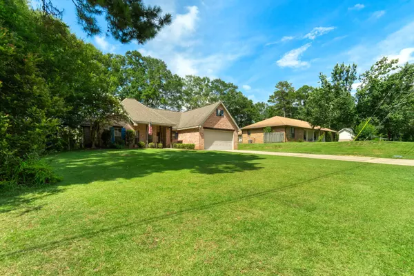 Petal, MS 39465,51 Villa Dr.