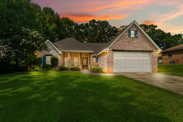 51 Villa Dr., Petal, MS 39465