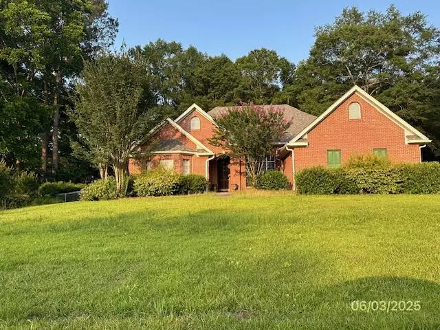 9 Wilcher, Laurel, MS 39443