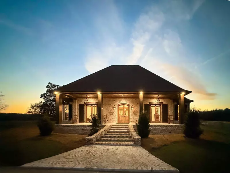 1055 Graves Rd., Ellisville, MS 39437