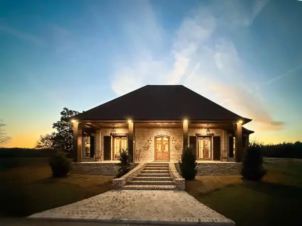 1055 Graves Rd., Ellisville, MS 39437