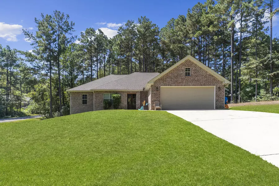 101 Carriage Parke Dr., Purvis, MS 39475