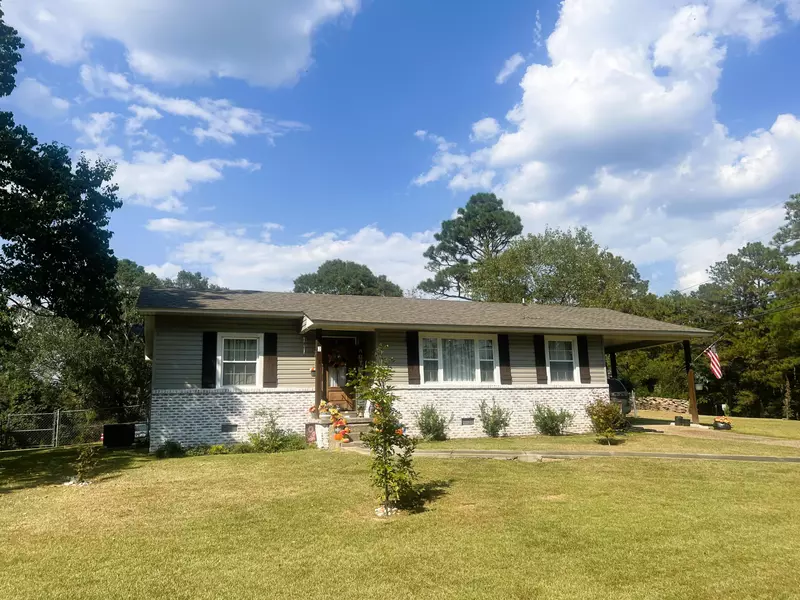 2 Sunset Dr., Purvis, MS 39475