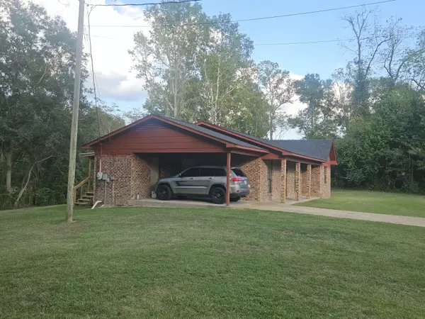 Laurel, MS 39443,13 Willie Holifield