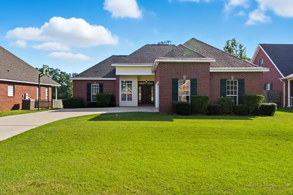 Petal, MS 39465,185 Archel St.