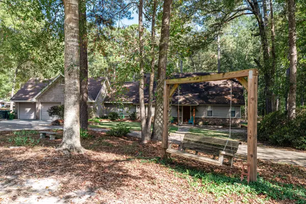 Ellisville, MS 39437,92 Merchant