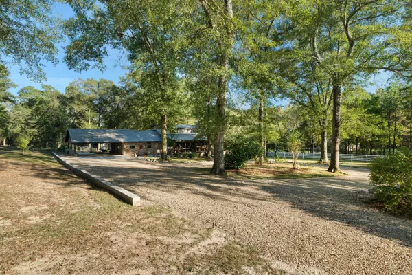 Hattiesburg, MS 39402,2262 Highway 589