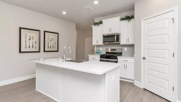 Petal, MS 39465,96 Castlewoods WAY