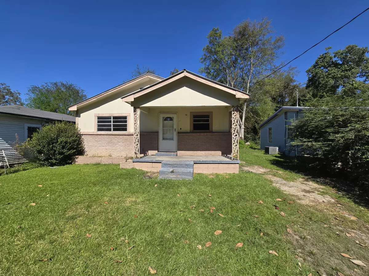 Laurel, MS 39440,1135 McConkey St.