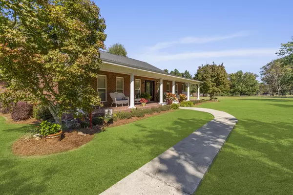 Ellisville, MS 39437,1903 Tuckers Crossing Rd.