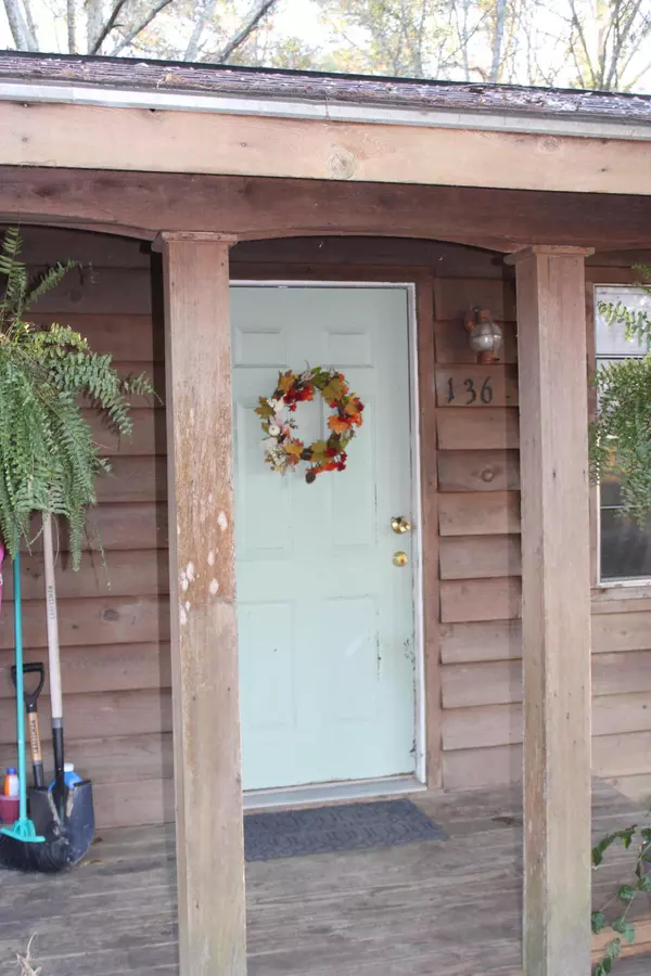 Ellisville, MS 39437,136 Country Cir