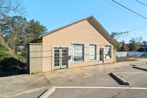 Lumberton, MS 38455,310 W W Main Street