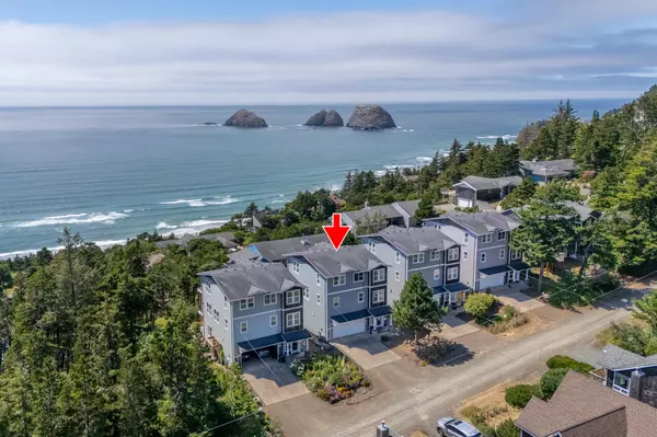 5374 Woodlawn ST, Oceanside, OR 97134