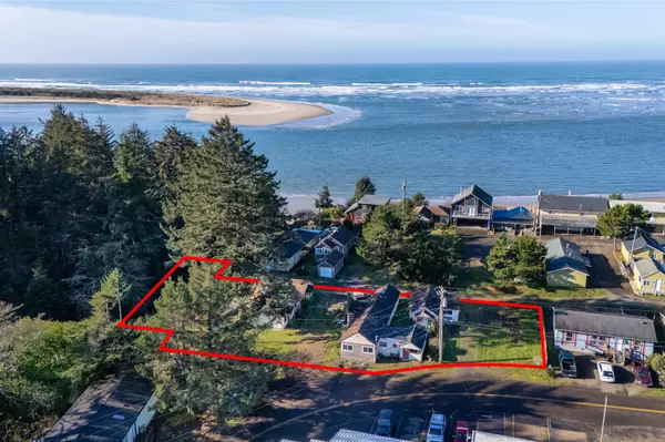 1240 Fifth Street LOOP, Netarts, OR 97143
