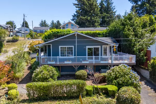 2255 Bolton AVE W, Netarts, OR 97143