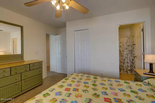 Surf City, NC 28445,2214 S Shore DR #B