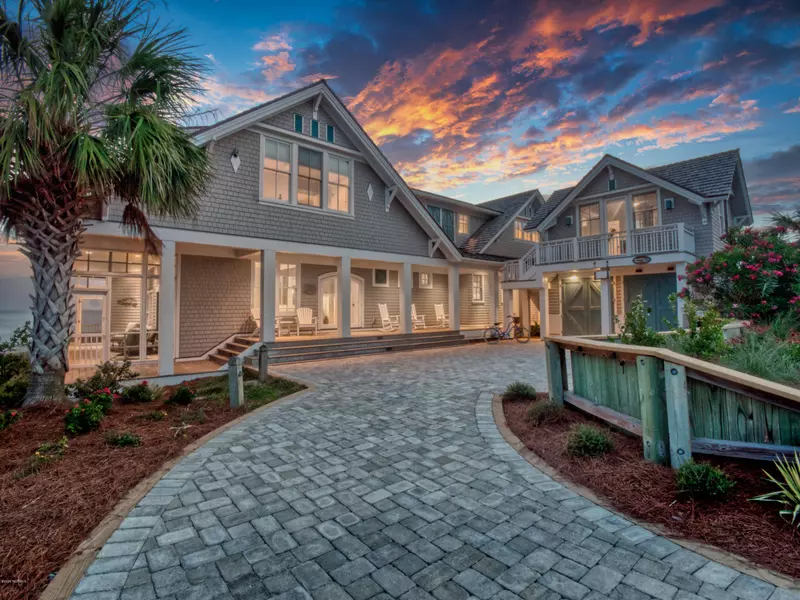 704 Shoals Watch WAY, Bald Head Island, NC 28461