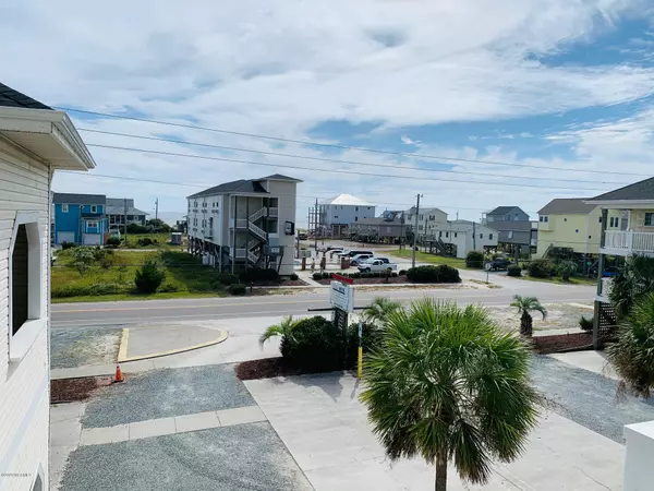 Surf City, NC 28445,1505 N New River DR #210