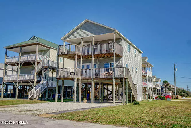 8702 3rd AVE, North Topsail Beach, NC 28460