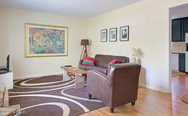 Southport, NC 28461,820 Cape Harbor DR