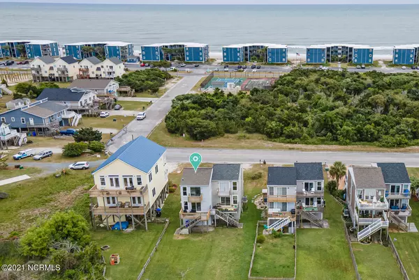 North Topsail Beach, NC 28460,147 Sea Gull LN