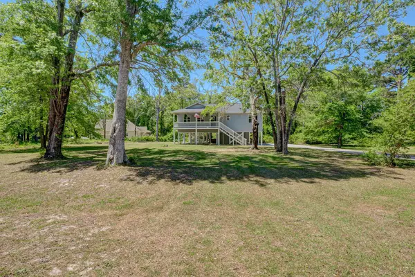 Sneads Ferry, NC 28460,109 Bay CT