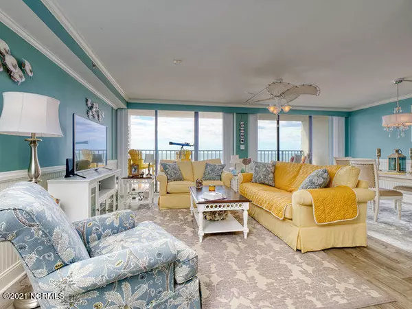 North Topsail Beach, NC 28460,4110 Island DR #Unit 205